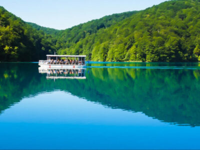 Zagreb to Split with Plitvice entrance included