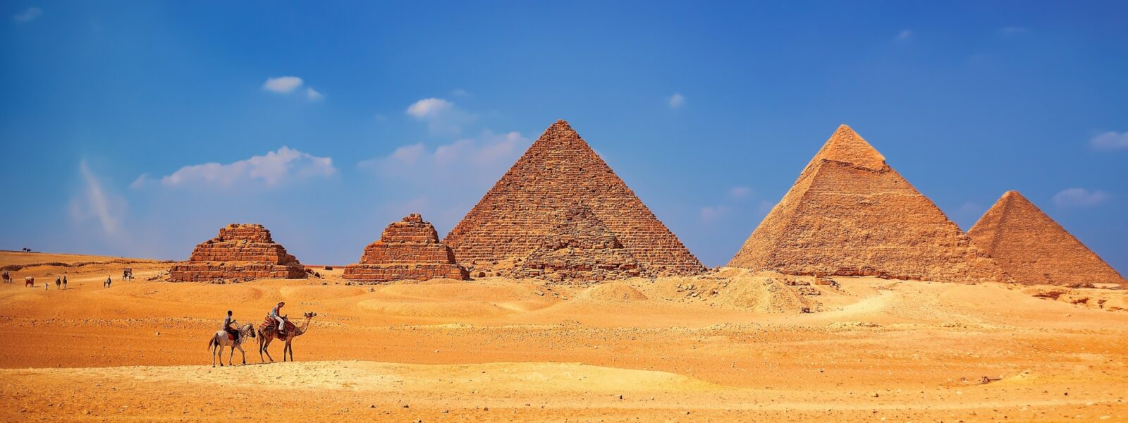 Pyramids-of-Giza